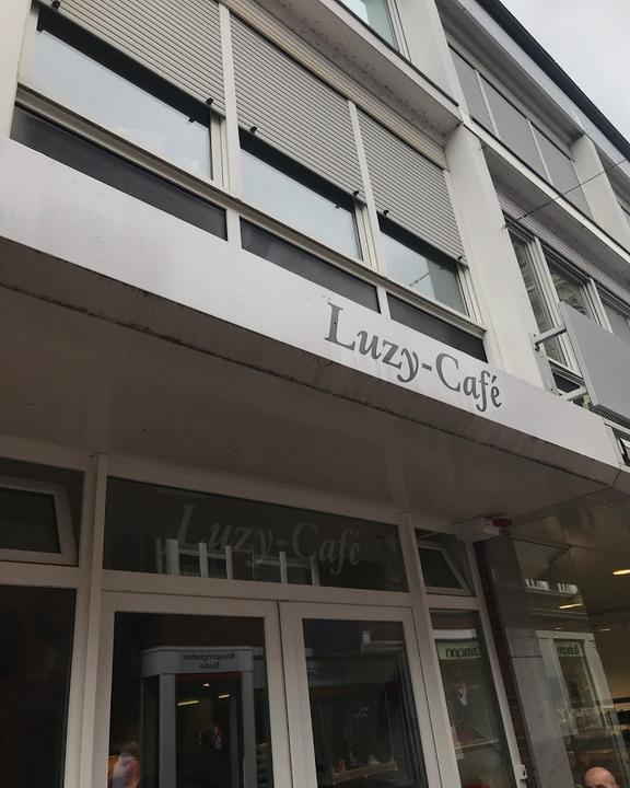 Luzy Café